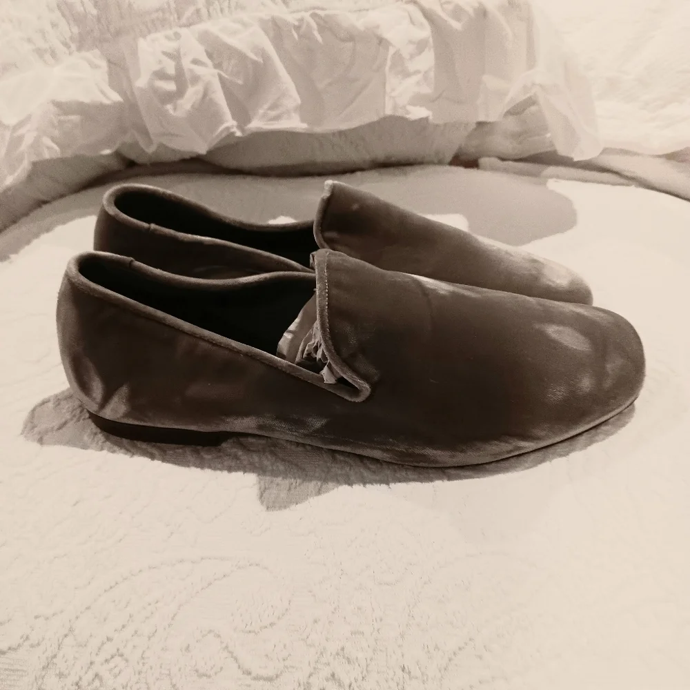 Vince Bray Velvet Loafer 8.5 - Picture 7 of 11